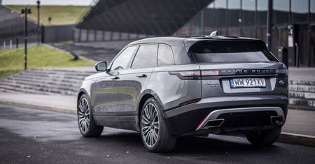 Piękniś okazuje się twardzielem: Range Rover Velar w teście na polskich drogach