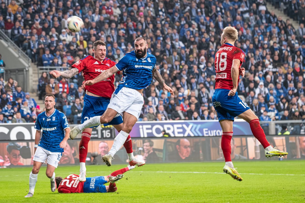 Thriller przy Bułgarskiej! Lech pokonał Raków 4:3 po golu w doliczonym czasie