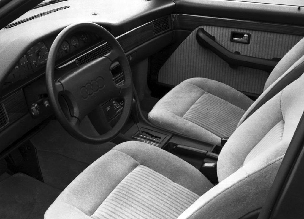 Audi 100 C3