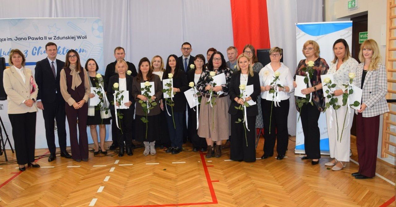 Zduńska Wola: Powiatowe obchody Dnia Edukacji Narodowej