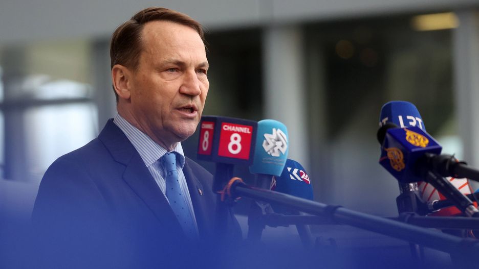 Szef MSZ Radosław Sikorski