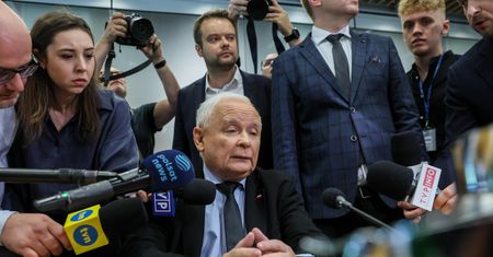Prezes PiS przed komisją śledczą. Powie więcej, ale w trybie niejawnym