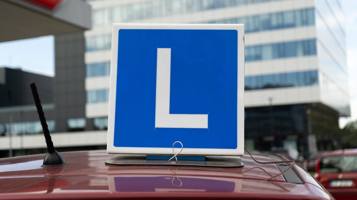 Polacy mówią stanowcze nie prawu jazdy dla 17-latków