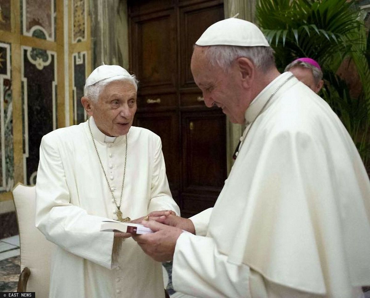 W sieci pojawiło się najnowsze zdjęcie Benedykta XVI
