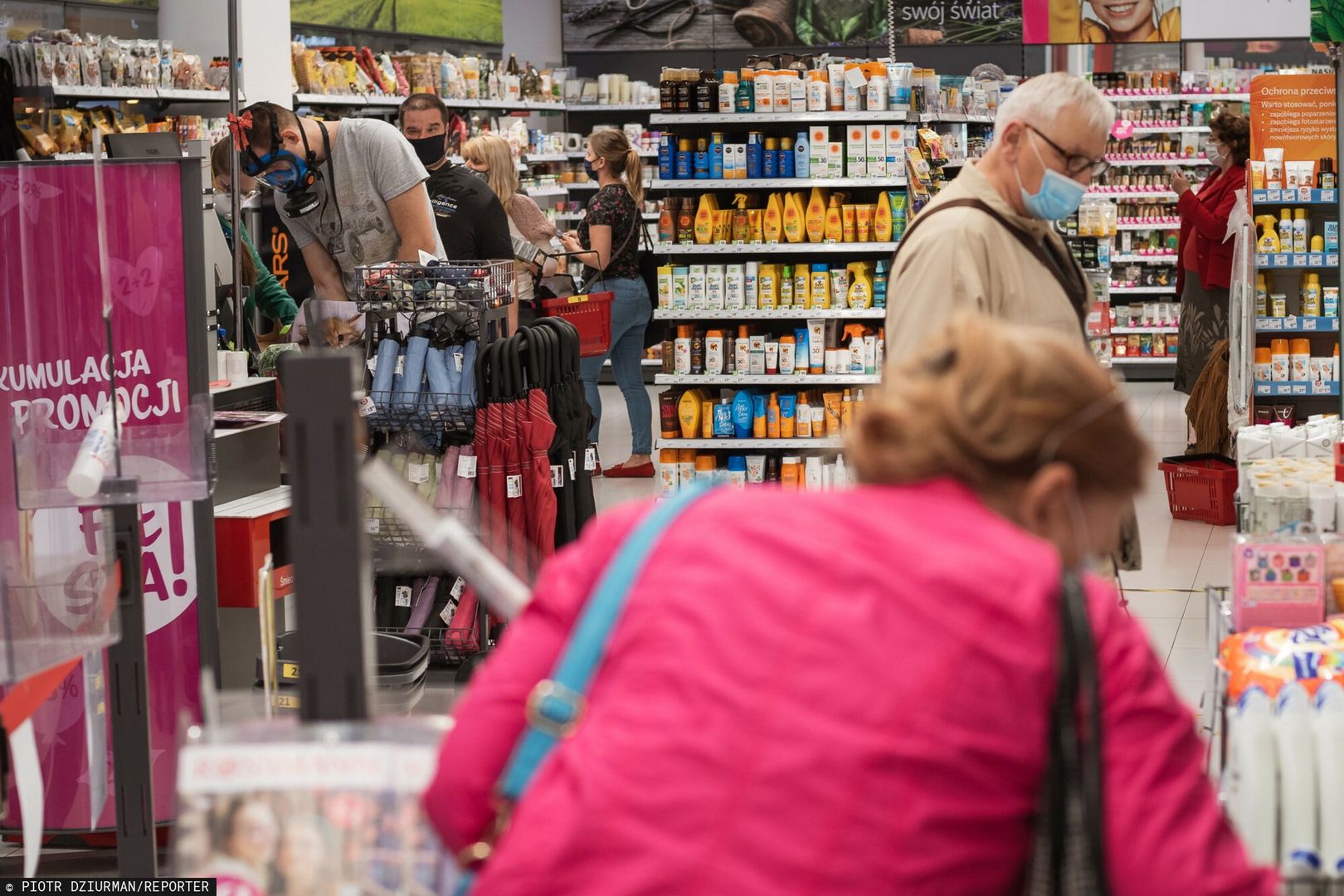 Sieciówki handlowe wycofują rosyjskie towary z oferty. Nie chcą wspierać rosyjskiej gospodarki