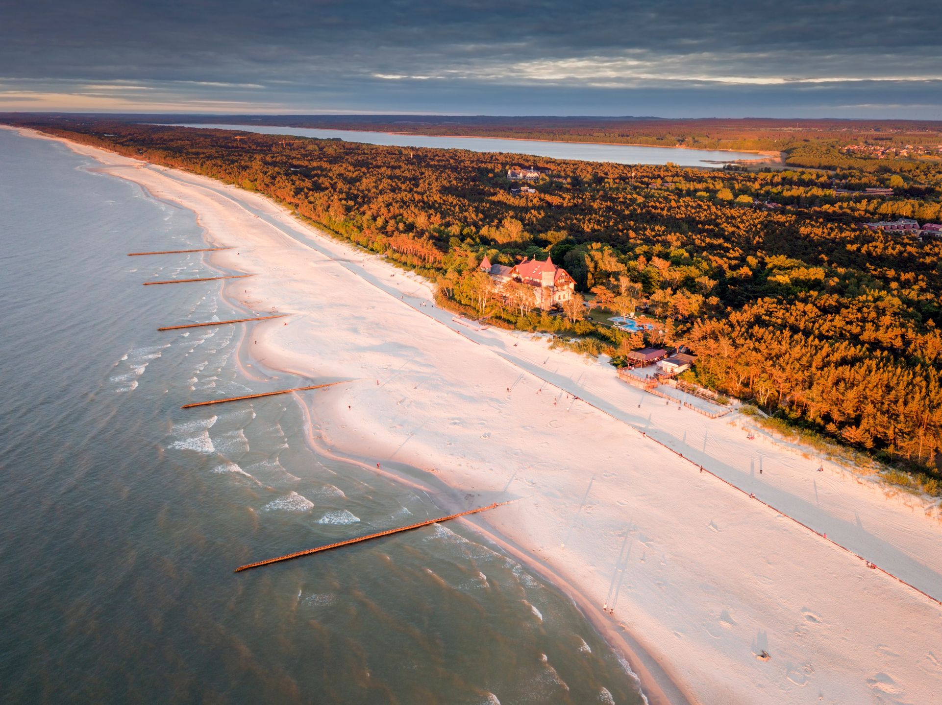 łeba, polskie morze, bałtyk, plaża, morze