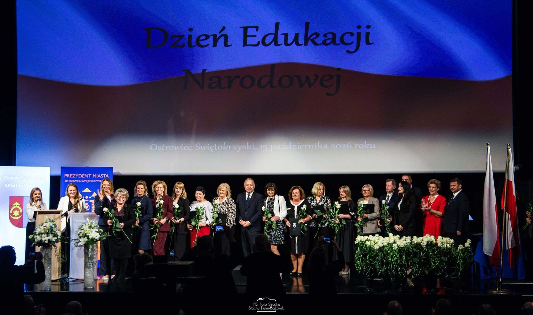 Święto ostrowieckiej oświaty. Były gratulacje, podziękowania i nagrody