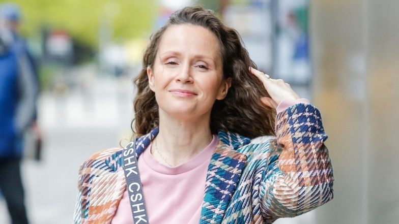 Monika Mrozowska opowiada o samodzielnym macierzyństwie i zdradza, z czego się utrzymuje