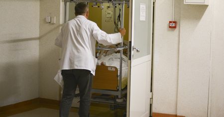 Koronawirus w Polsce. Liczba zakażeń na Śląsku rośnie przez testy antygenowe? "Nie raportujemy ich. Nadal nie mamy instrukcji"