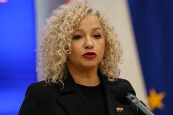 "Krok w kierunku równości". Kotula komentuje wyrok NSA