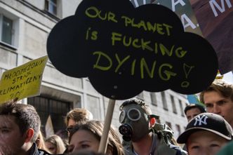 Młodzież idzie do Strasburga. W pozwie wymieniona też Polska