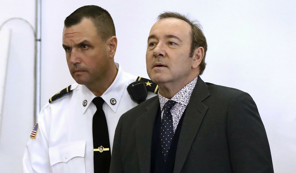 Niedawno został oczyszczony z zarzutów. Spacey przewieziony do szpitala