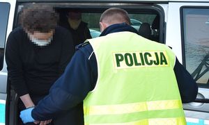 Wstrząsająca zbrodnia w Suchym Dworze. 18-latek zabił rodziców. Jest wyrok