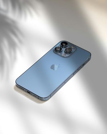 Apple ma zapłacić 5,7 mld dolarów. Ława przysięgłych uznała, że gigant naruszył patenty dotyczące wibracji