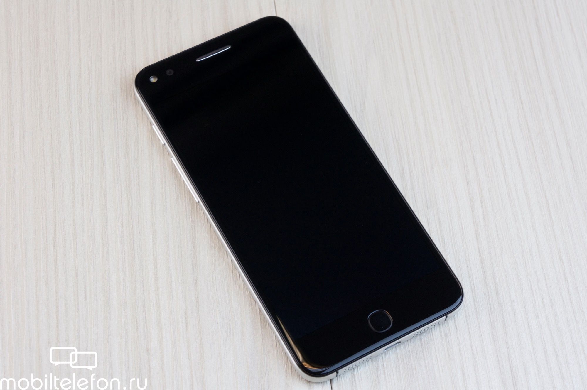 #wSkrócie: wygląd Galaxy S7 Plus, Alcatel OneTouch X1 oraz Xiaomi Mi 5 15