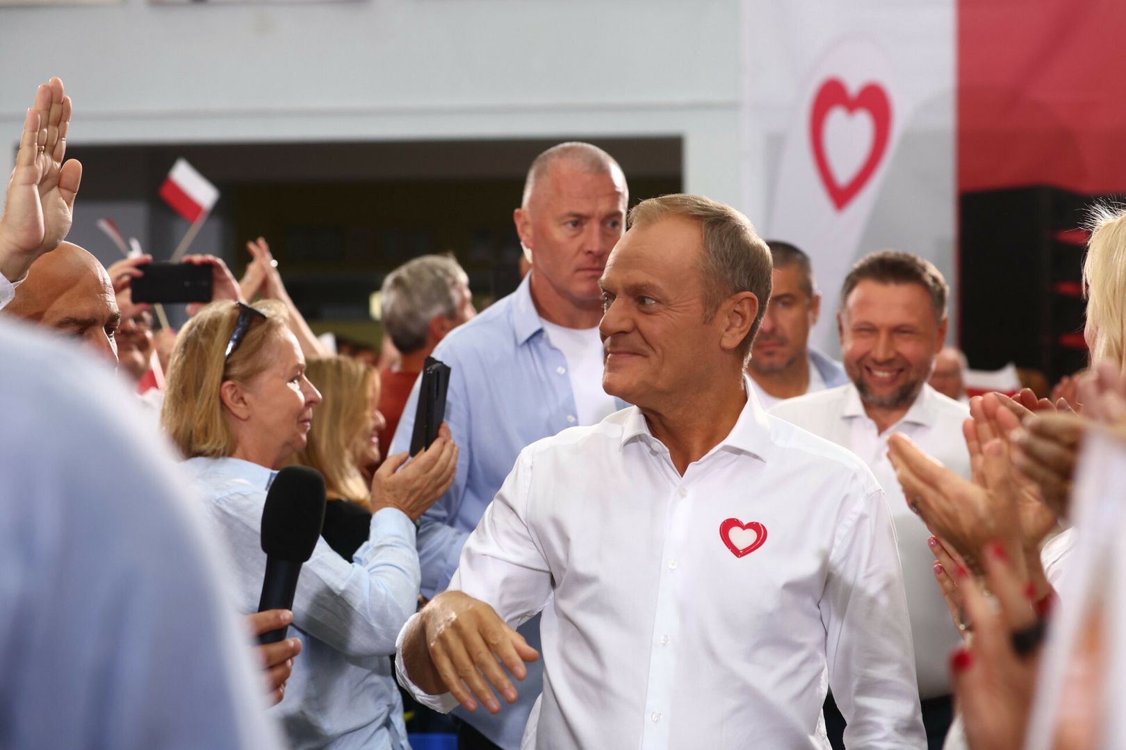Donald Tusk w P?ocku07.10.2023 Plock Spotkanie przewodniczacego Platformy Obywatelskiej Donalda Tuska z mieszkancami Plocka w ramach kampanii wyborczej 
Fot. Andrzej Iwanczuk/REPORTER 
n/z: Donald TuskAndrzej Iwanczuk/REPORTER