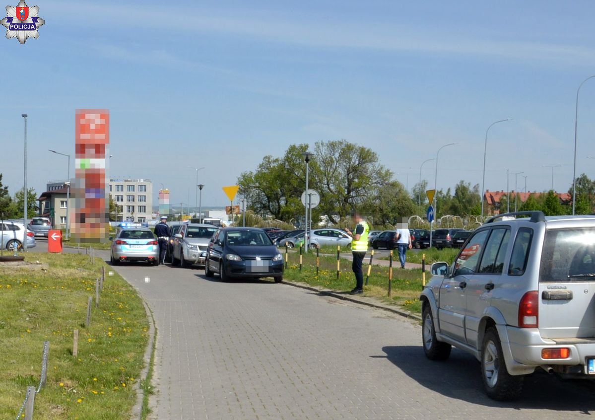 fot. Policja Zamość. 79-latek cofał hondą, potrącił pieszą