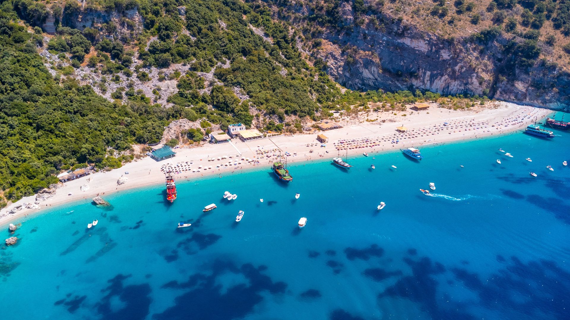 Albania słynie z pięknego wybrzeża