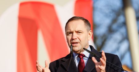 Szef IPN tłumaczy się z pseudonimu. "To podpisy na Karola Nawrockiego"