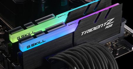 G.Skill chwali się pamięciami TridentZ RGB o taktowaniu 5000 MHz