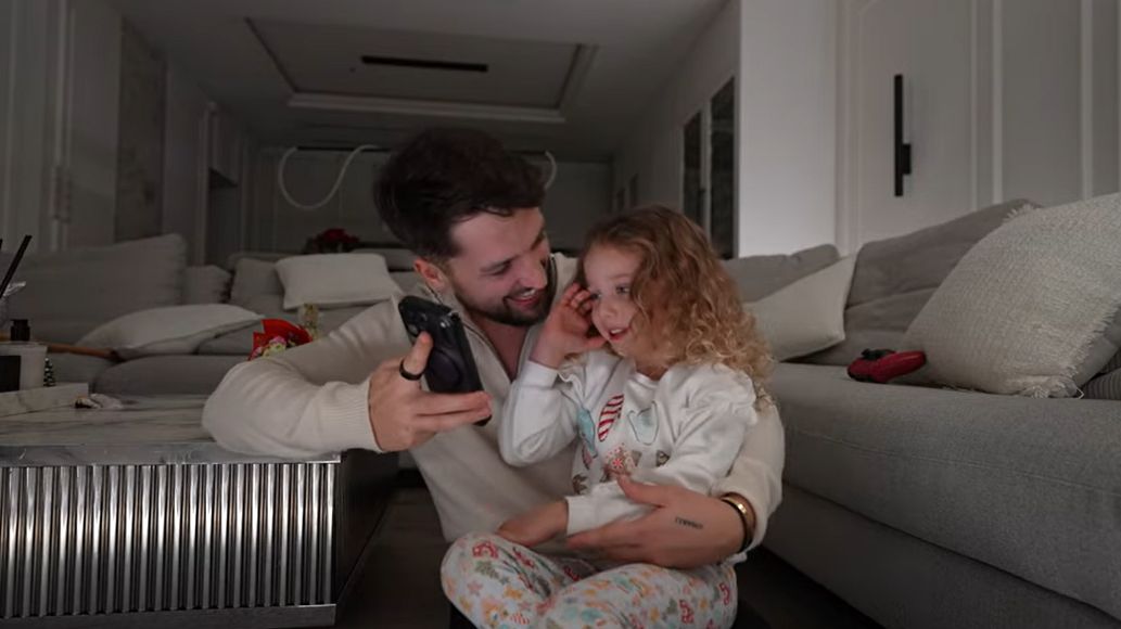 Tak córka Andziaks zareagowała na młodszego brata!