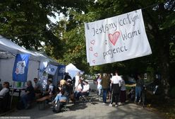 Protest medyków w Warszawie. "Białe miasteczko" pod KPRM. Protestujący: Została przekroczona granica bezpieczeństwa
