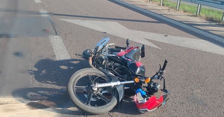Śmiertelny wypadek motocyklisty. Zderzył się z ciężarówką