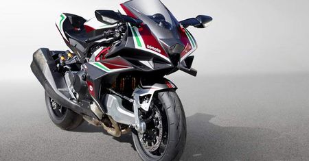 Bimota Tesi H2 debiutuje przed trafieniem do salonów. Cena zwala z nóg