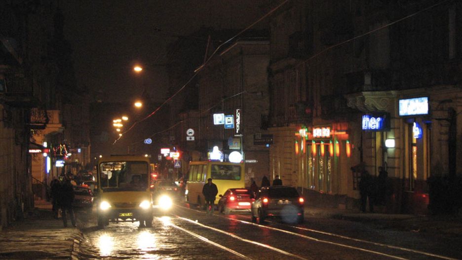 Ulice Lwowa nocą