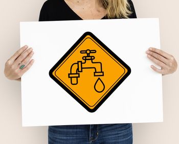 Dolsk: Alarm w gminie. Woda w kranach nie nadaje się do spożycia