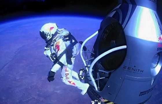 3,7 mln widzów skoku ze stratosfery. TVN24 absolutnym liderem rynku (wideo)