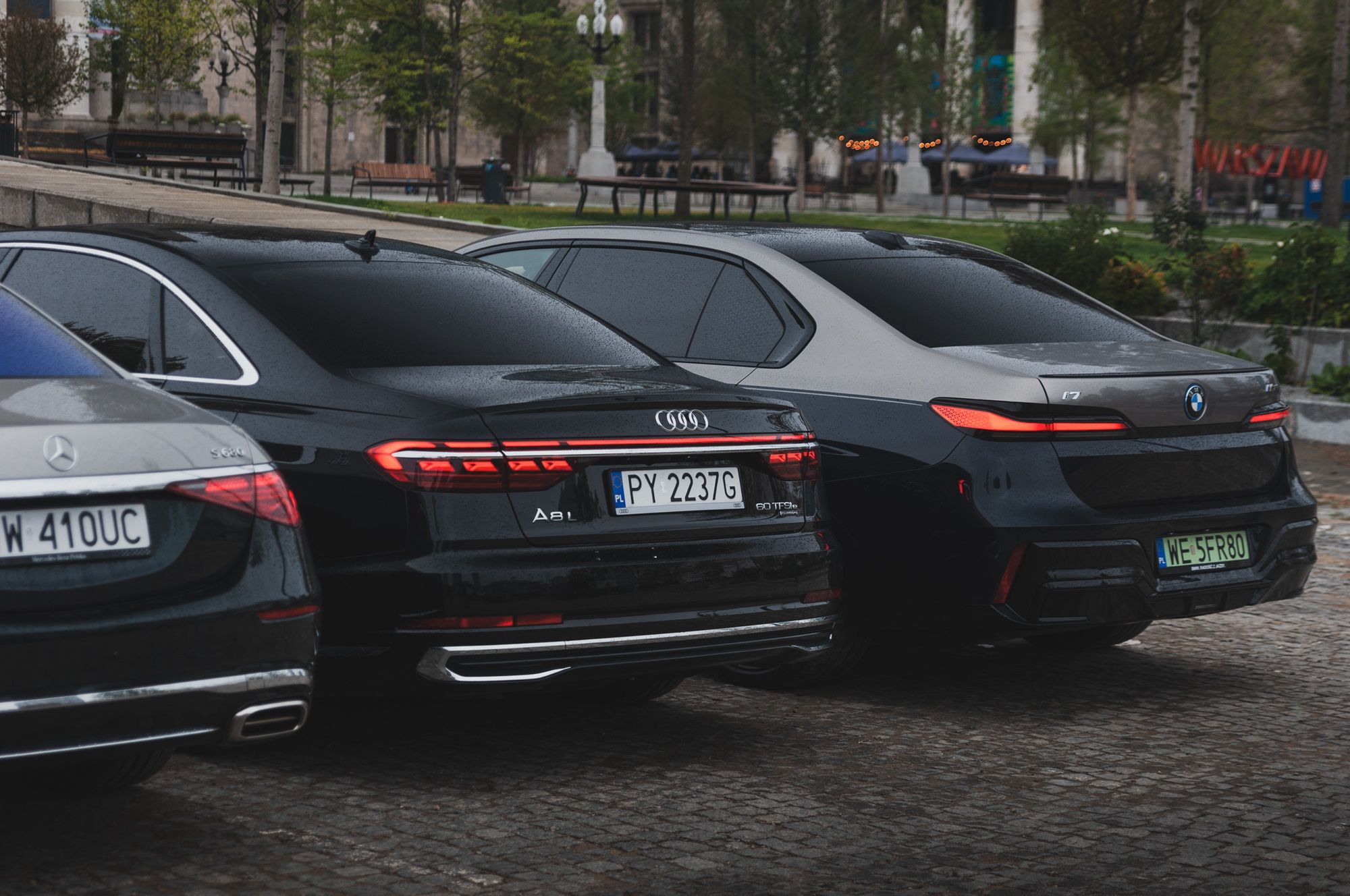 Audi A8 kontra BMW i7 kontra Mercedes-Maybach klasy S