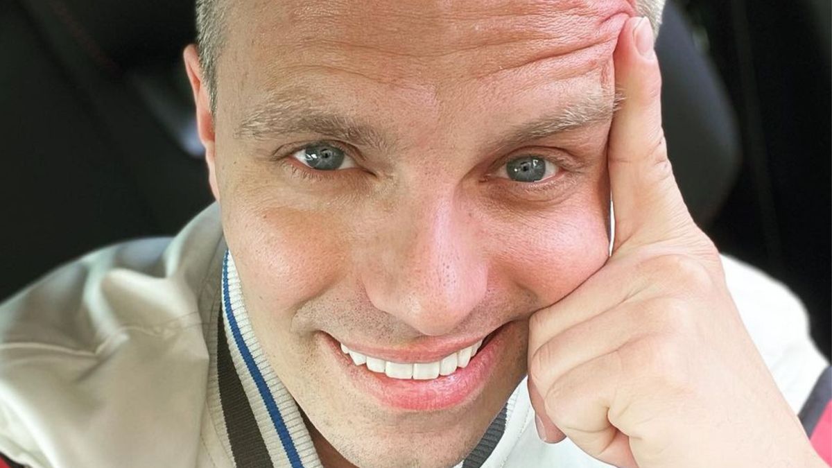 Marcin Hakiel coraz śmielej przedstawia internautom nową wybrankę