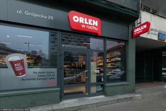 Obajtek obiecał sieć sklepów, ale niewiele z tego wyszło. Zamknęli nawet flagowy lokal