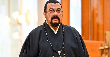 Koniec miłości Seagala do Rosji? Zwija interesy i wyprzedaje majątek