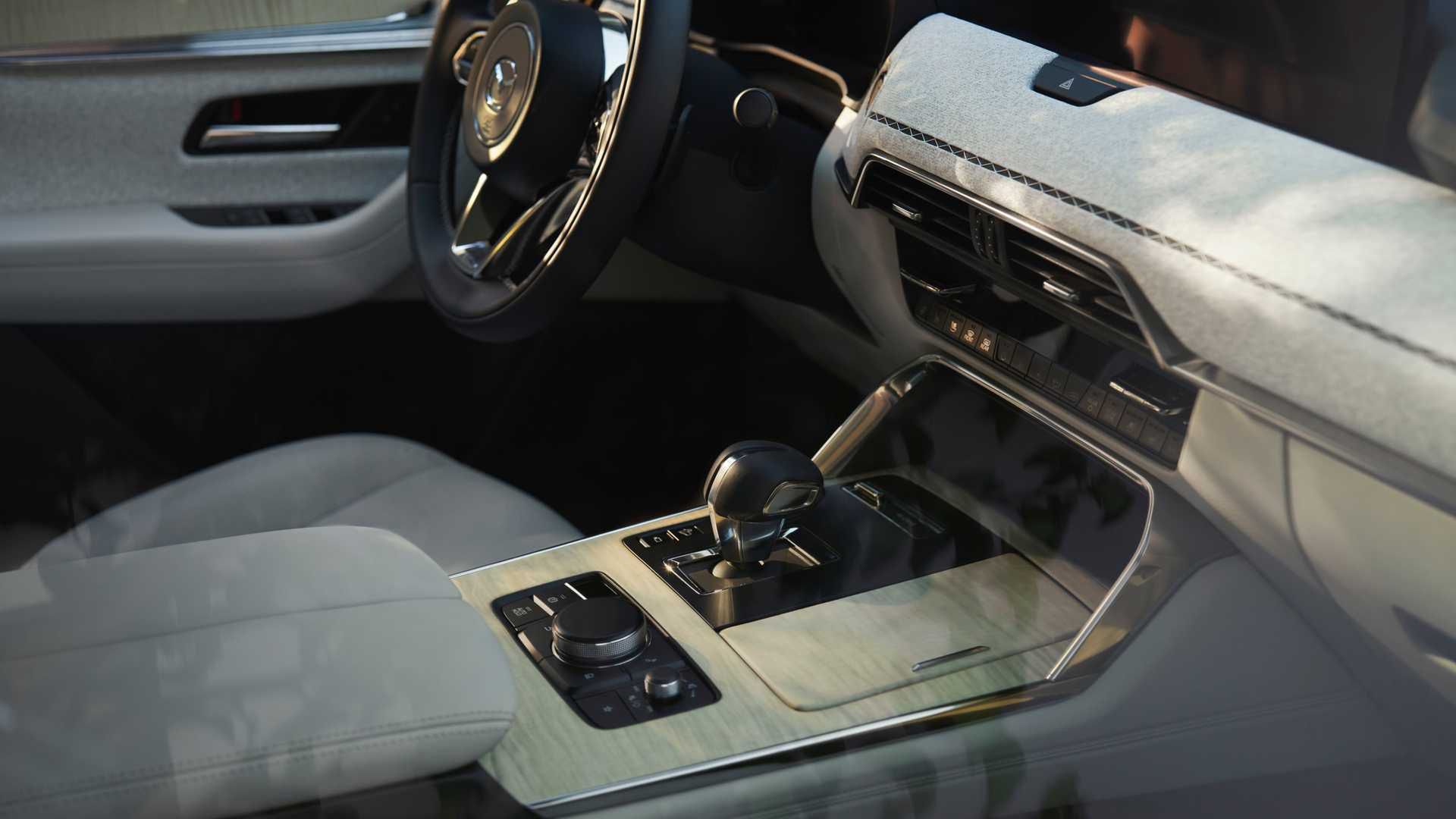 Mazda CX-90