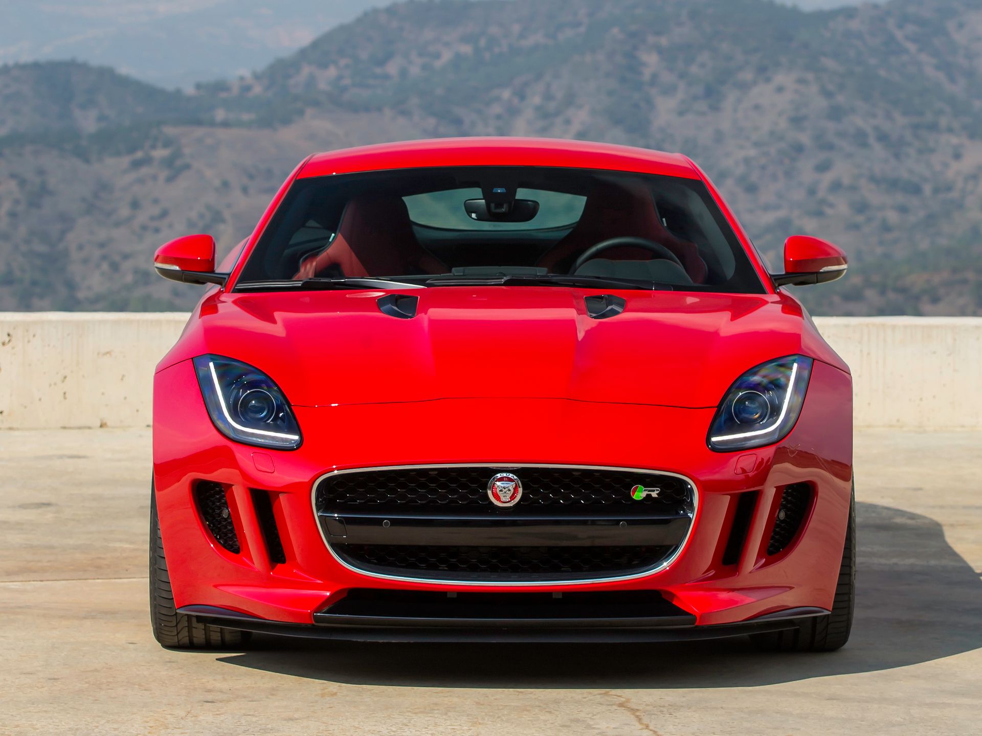 [h2]Jaguar F-Type R[/h2]