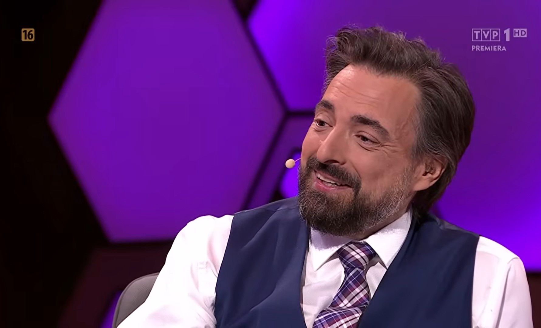 Kadr z programu "Sekielski wieczorową porą"