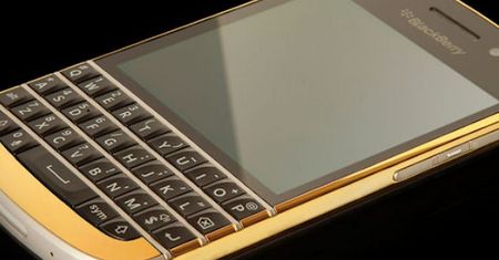 BlackBerry Q10 w 24-karatowym złocie
