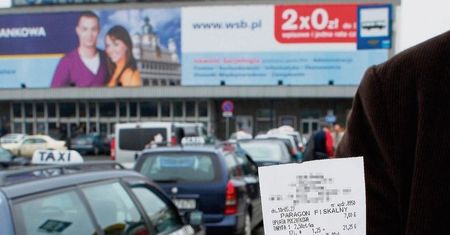 Taxi mafia działa. Wciąż oszukuje się klientów taksówek