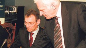 Andris Piebalgs i eurodeputowany Jerzy Buzek