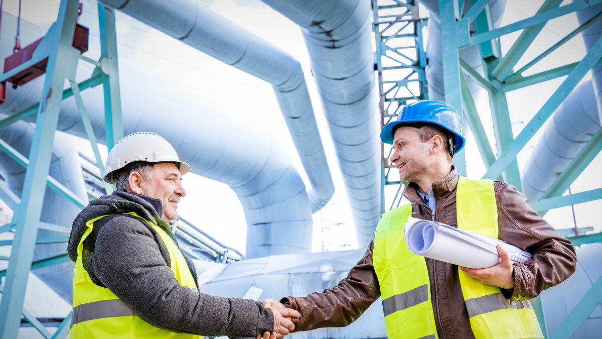 Kontrahent i podwykonawca budowlany pełnią odmienne funkcje w procesie realizacji projektu budowlanego