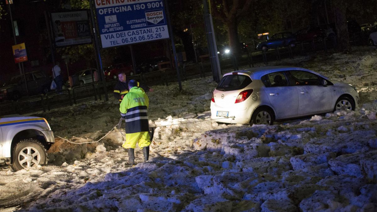 Grad spadł w niedzielę wieczorem