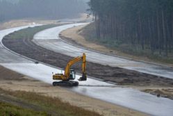 Tylko nieco ponad 50 km nowych dróg powstanie w 2015 roku