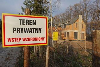 Koronawirus w Polsce. Epidemia paraliżuje inwestycje budowlane