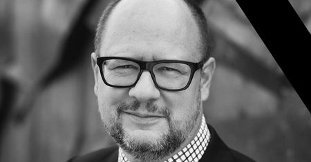 Tak Gdańsk pożegnał Pawła Adamowicza. Morze zniczy