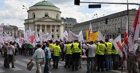 Do związku zawodowego także ze "śmieciówką". Wchodzi rewolucyjny przepis