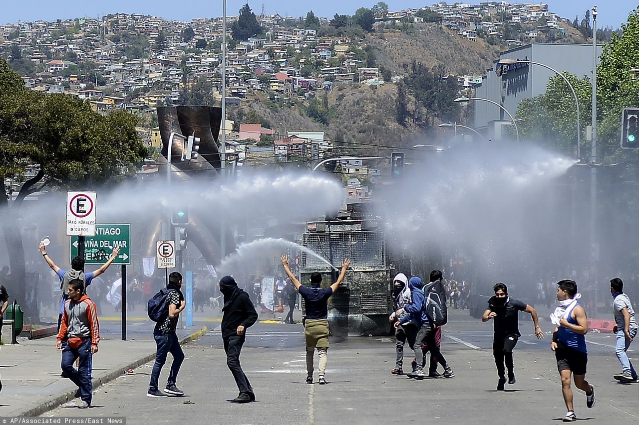 Chile. Milion manifestantów na ulicach Santiago protestowało przeciw rządowi