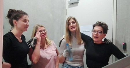Afera lodówkowa, czyli "tępe feminy", stereotypy i brak poczucia humoru
