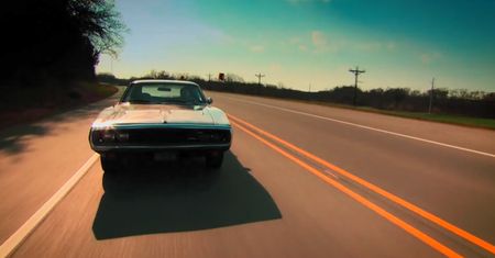 Sfatygowany Dodge Charger może być niebezpieczny. Po naprawie jest wart krocie